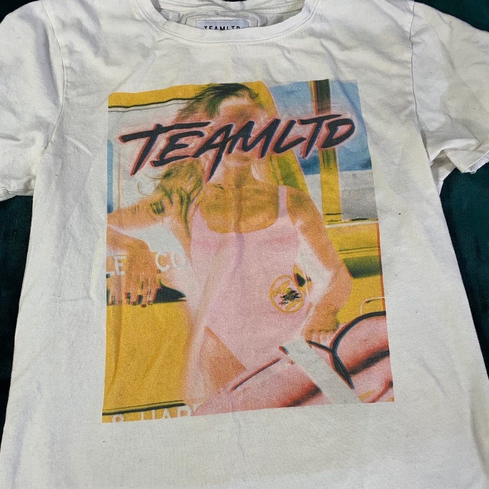 Men's graphic t-shirt